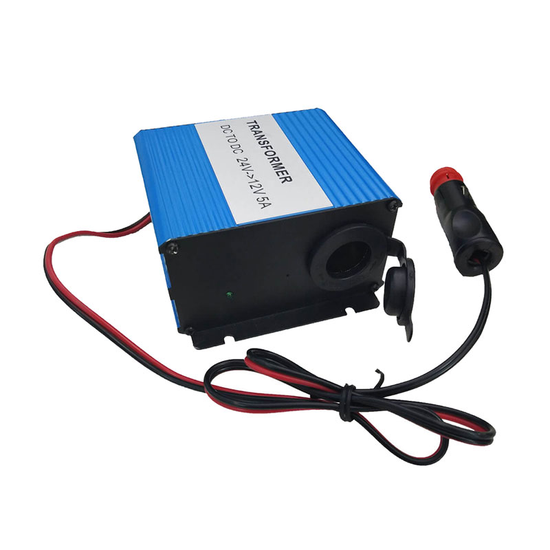 ¿Cómo se reduce el voltaje de 24 V a 12V?